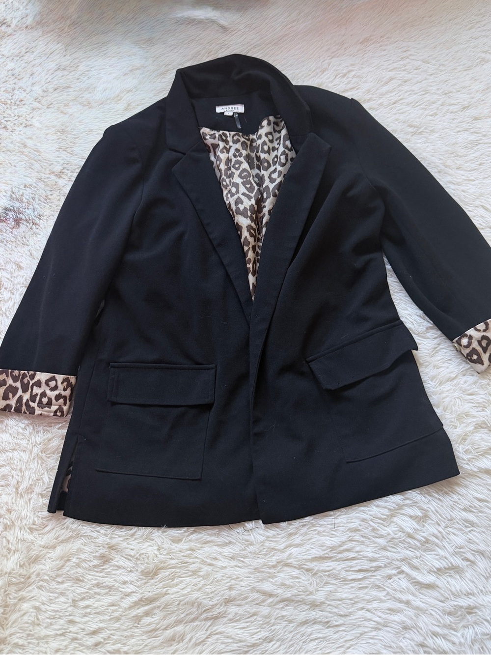 ANDREE BY UNIT Black Blazer with Leopard-Print Trim